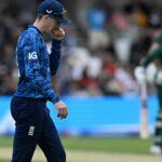 England Collapse at Headingley as South Africa Cruise to Victory